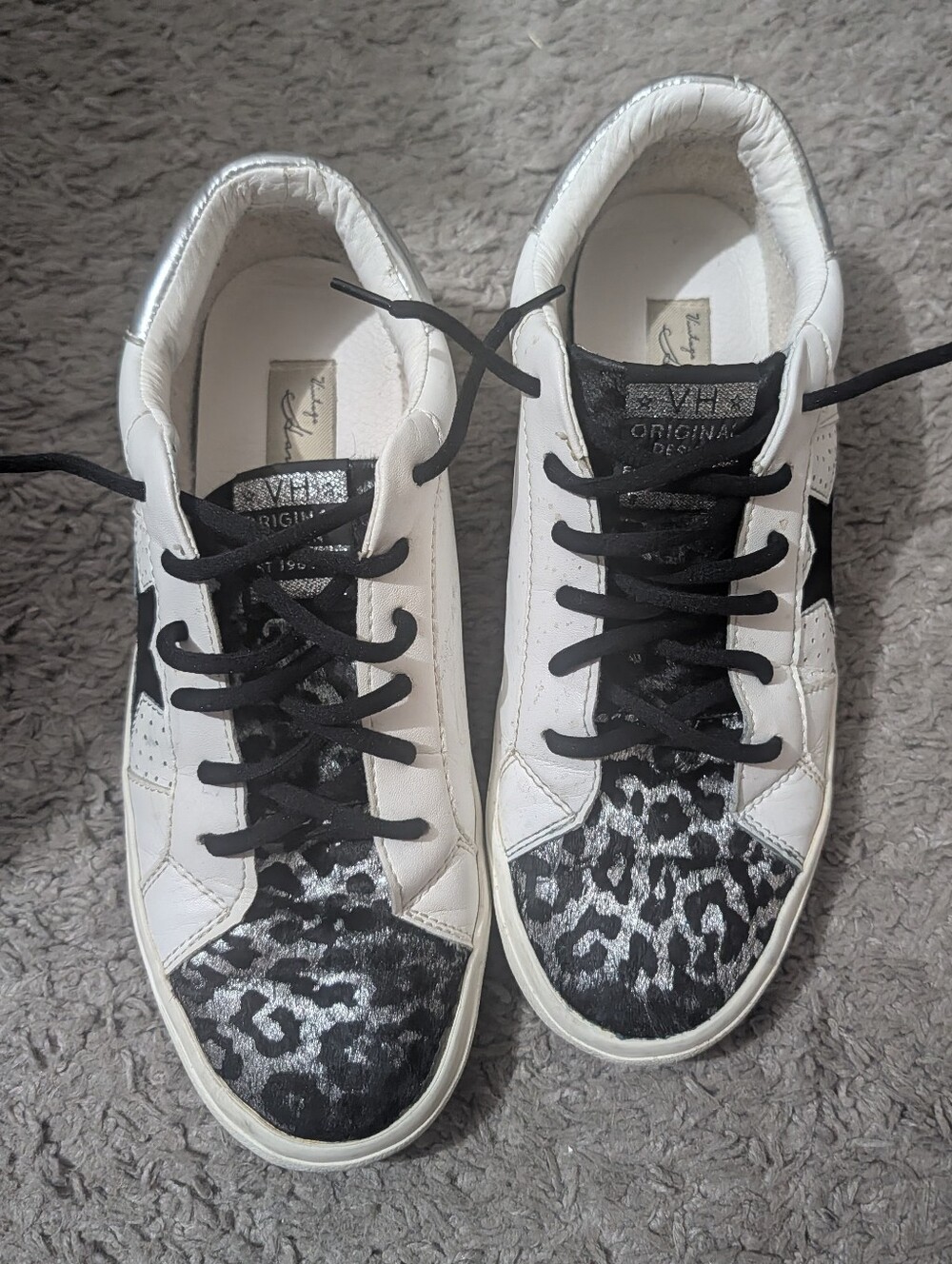 Vintage Havana Elina Leopard Star Leather Sneakers White Black Silver 8.5